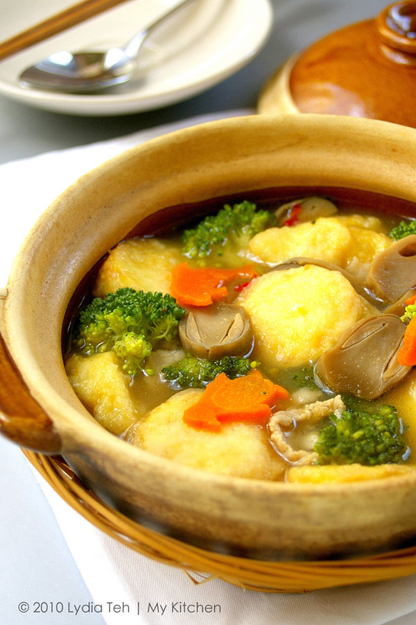 Healthy Claypot Tofu Pot