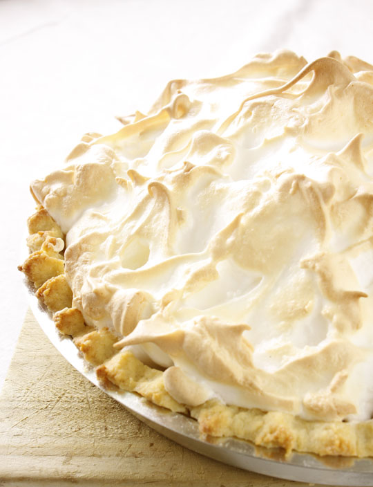 Luscious Creamy Lemon Meringue Pie