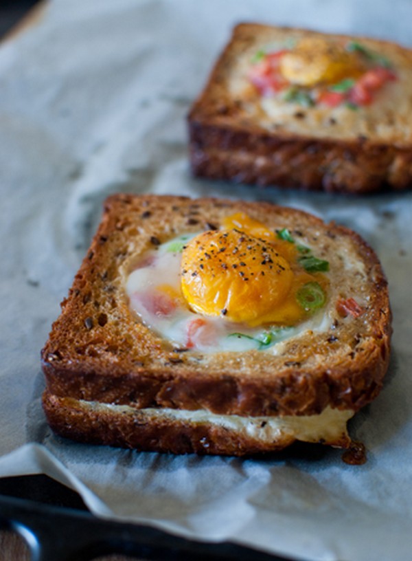 Grilled Cheese Egg in a Bread Hole