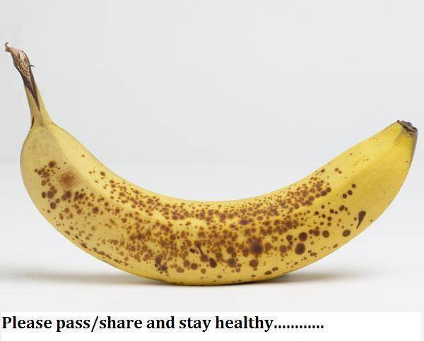 FULL RIPE BANANA WITH DARK PATCHES COMBATS ABNORMAL CELLS AND CANCER