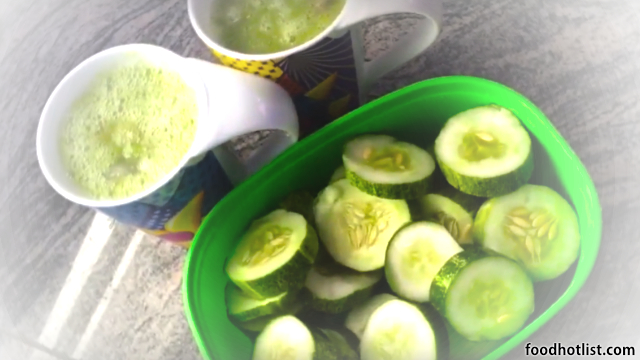 How to prepare a Fresh Cucumber Juice Beverage